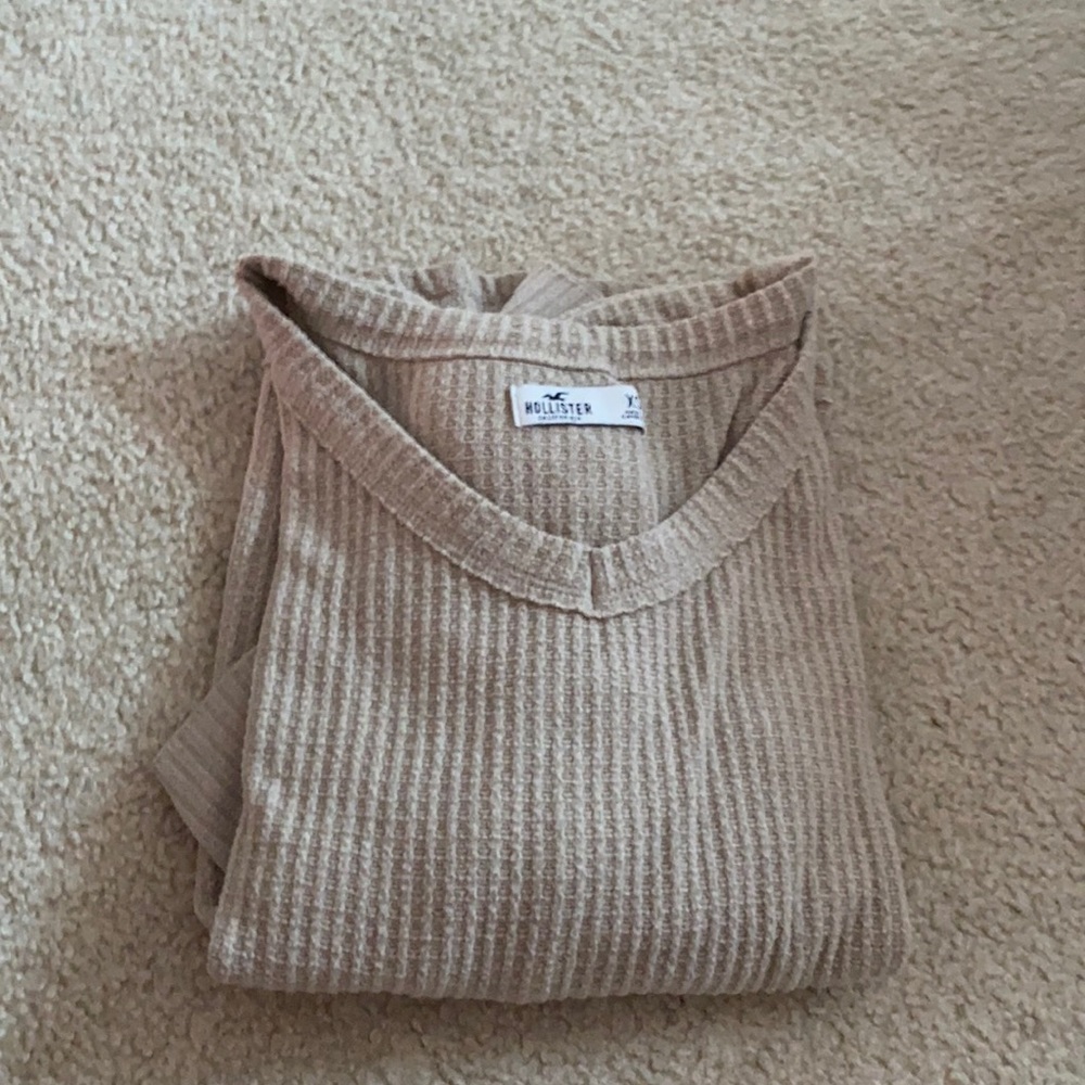 hollister waffle knit sweater